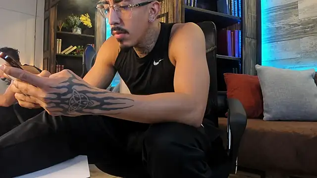 Donovan Desmond online show from 10, 9, 2025