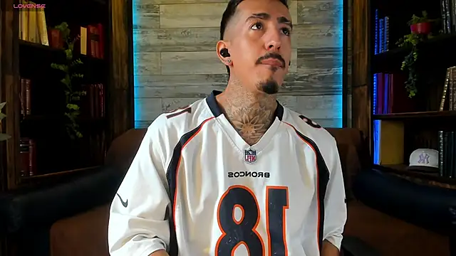 Donovan Desmond online show from 2, 5, 2026