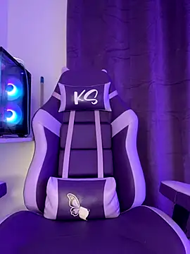 AlessiaSmith11 online show from 7, 11, 2025