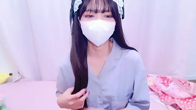 Azusa DoMybest online show from 23, 11, 2025