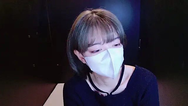 Azusa DoMybest online show from 12, 11, 2025