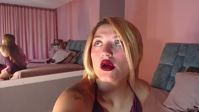 Camila Russoo online show from 14, 1, 2026