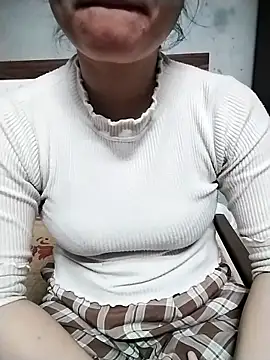 Mie rose online show from 3, 3, 2026