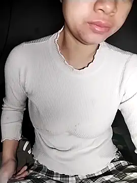 Mie rose online show from 7, 1, 2026