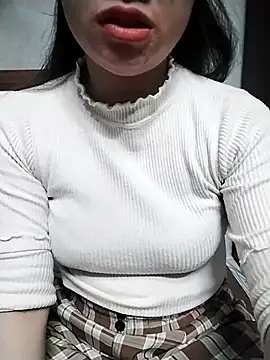 Mie rose online show from 7, 11, 2025