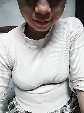 Mie rose online show from 23, 2, 2026