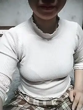 Mie rose online show from 24, 11, 2025