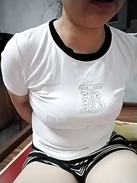 Mie rose online show from 14, 10, 2025