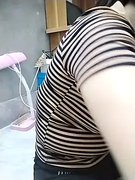 Mie rose online show from 12, 10, 2025