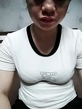 Snapshot of Mie_rose chatting on 26, 4, 2026 Mie rose online show from 26, 4, 2026