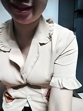 Mie rose online show from 22, 3, 2026