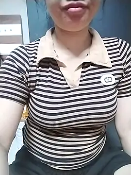 Mie rose online show from 18, 4, 2026