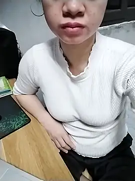 Mie rose online show from 5, 2, 2026