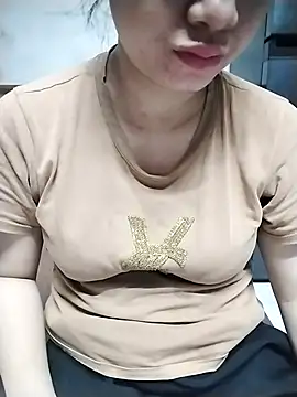 Snapshot of Mie_rose chatting on 27, 4, 2026 Mie rose online show from 27, 4, 2026