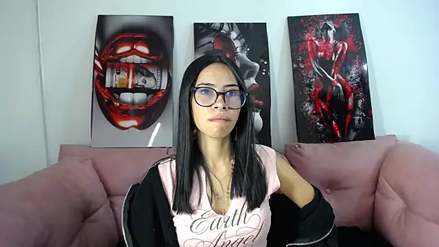 Miahotcs1 online show from 2, 6, 2026