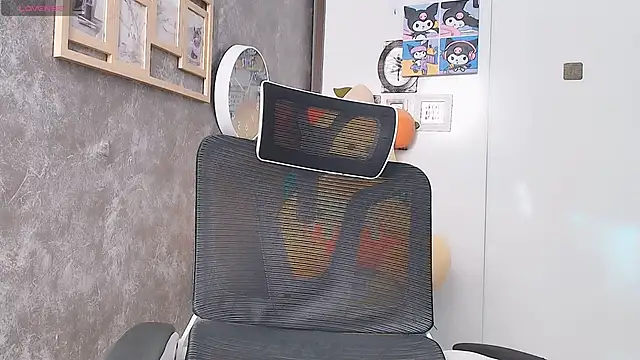 Mika Kasumi online show from 3, 10, 2025