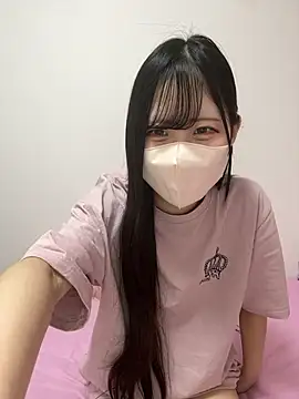 Snapshot of noa_uxu chatting on 2, 10, 2025 noa uxu online show from 2, 10, 2025