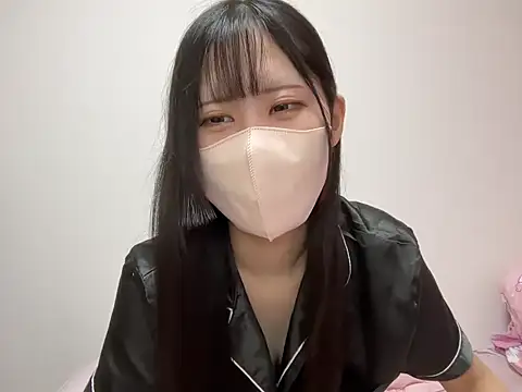 Snapshot of noa_uxu chatting on 8, 11, 2025 noa uxu online show from 8, 11, 2025