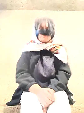 ezgi2545 online show from 18, 10, 2025