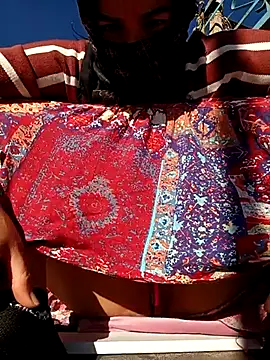 Snapshot of ezgi2545 chatting on 2, 12, 2025 ezgi2545 online show from 2, 12, 2025