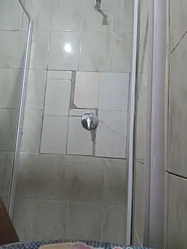 BUNNYCHOWX28 online show from 20, 2, 2026