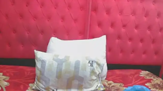 BUNNYCHOWX28 online show from 7, 2, 2026