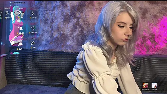 snowy lisa online show from 4, 4, 2026