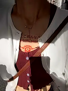 pink-mai online show from 22, 9, 2025