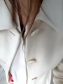 pink-mai online show from 11, 2, 2026