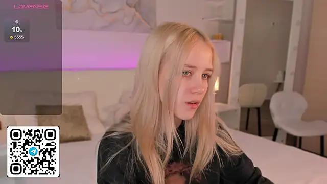 Anellyball online show from 12, 4, 2026