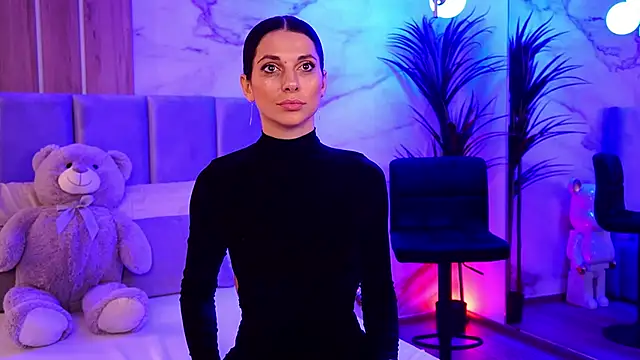 EllyLynn online show from 27, 10, 2025