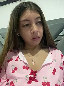 Sara-cooper2 online show from 14, 2, 2026