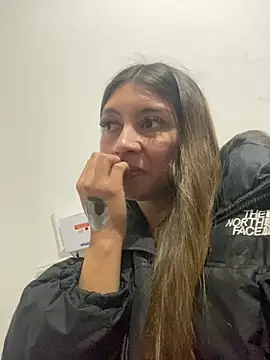 Sara-cooper2 online show from 7, 2, 2026