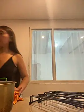 Sara-cooper2 online show from 17, 9, 2025