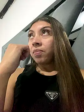 Sara-cooper2 online show from 5, 1, 2026