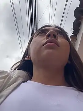 Sara-cooper2 online show from 1, 10, 2025