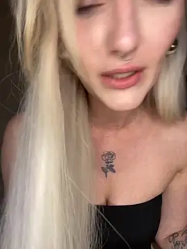 lovecassyrose online show from 2, 12, 2025