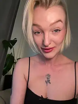 lovecassyrose online show from 11, 4, 2026