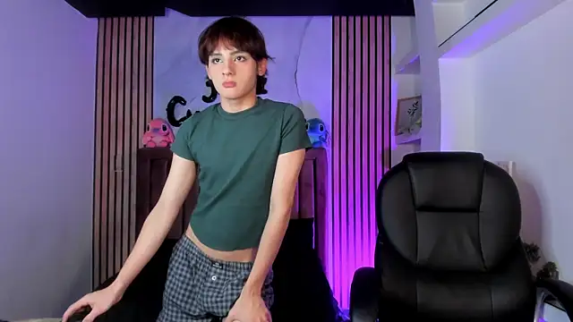 MathiasGreen  online show from 11, 4, 2026