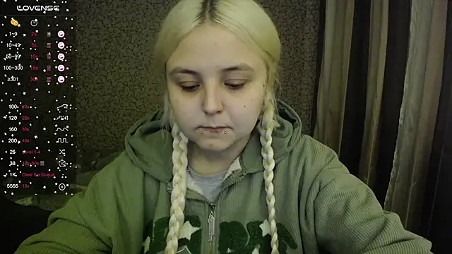 Snapshot of vendymories chatting on 23, 9, 2025 vendymories online show from 23, 9, 2025