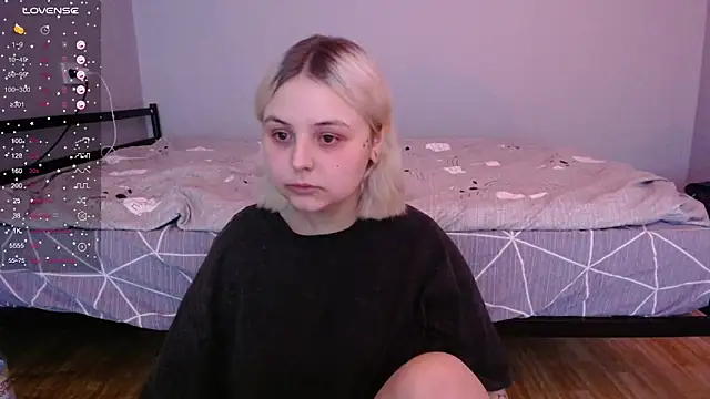 Snapshot of vendymories chatting on 19, 12, 2025 vendymories online show from 19, 12, 2025