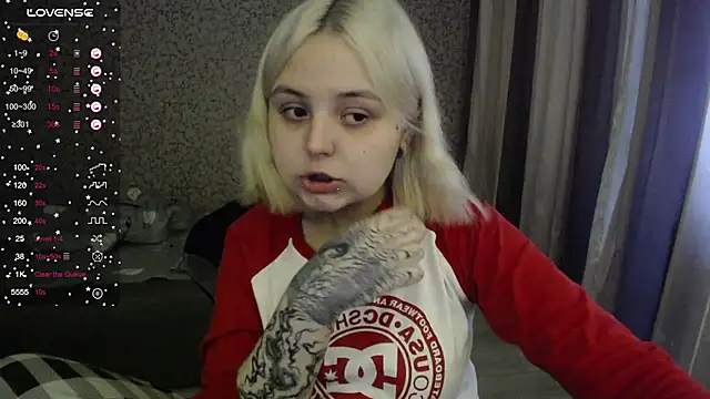 Snapshot of vendymories chatting on 17, 9, 2025 vendymories online show from 17, 9, 2025