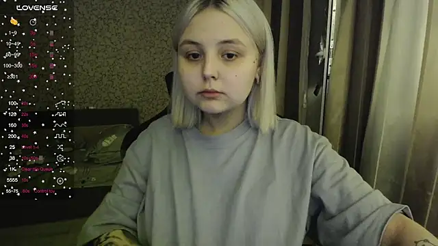 Snapshot of vendymories chatting on 5, 11, 2025 vendymories online show from 5, 11, 2025