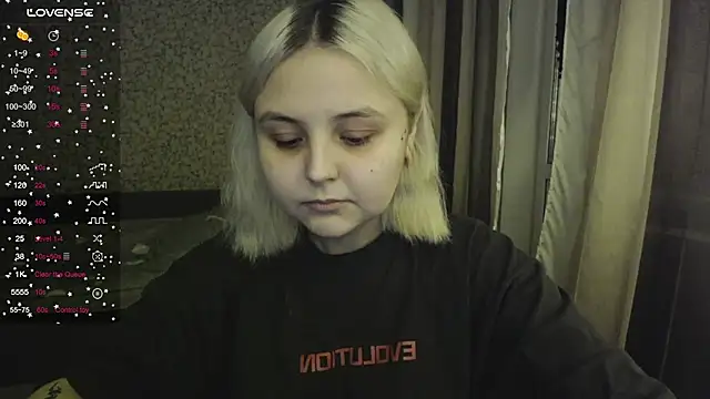 Snapshot of vendymories chatting on 9, 11, 2025 vendymories online show from 9, 11, 2025