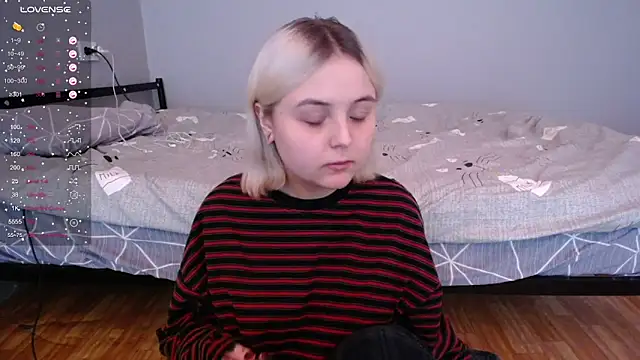 Snapshot of vendymories chatting on 18, 12, 2025 vendymories online show from 18, 12, 2025