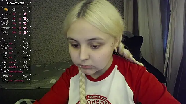 Snapshot of vendymories chatting on 27, 9, 2025 vendymories online show from 27, 9, 2025