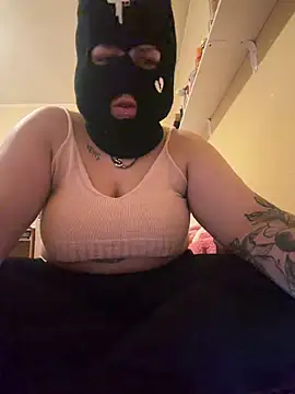 chiaretta loveit online show from 1, 3, 2026