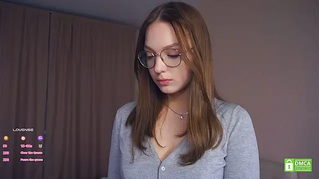 NguyetHankey online show from 19, 9, 2025