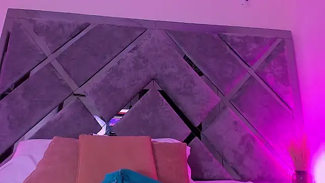 Snapshot of Sweet_Salome1 chatting on 13, 2, 2026 Sweet Salome1 online show from 13, 2, 2026