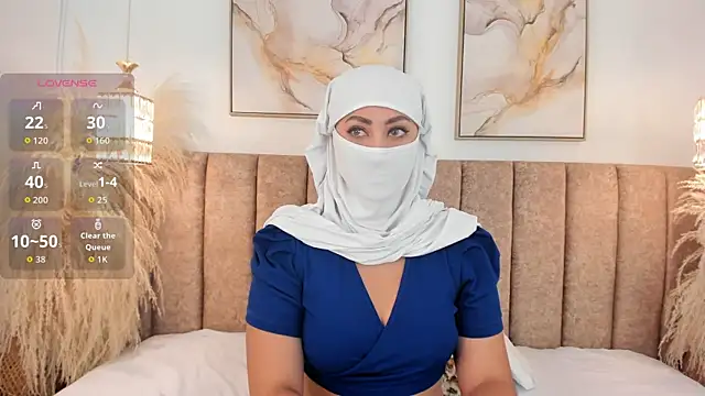 azza   online show from 18, 9, 2025